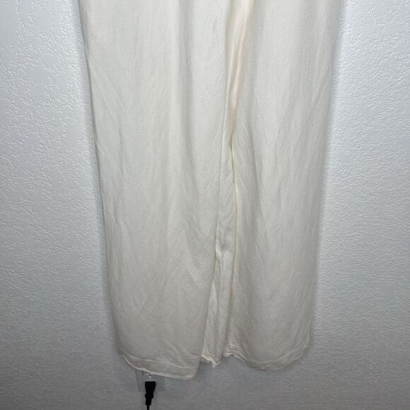 Rosetta Getty Collective | White Apron Linen
Jumpsuit Size 8 - Picture 5 of 16
